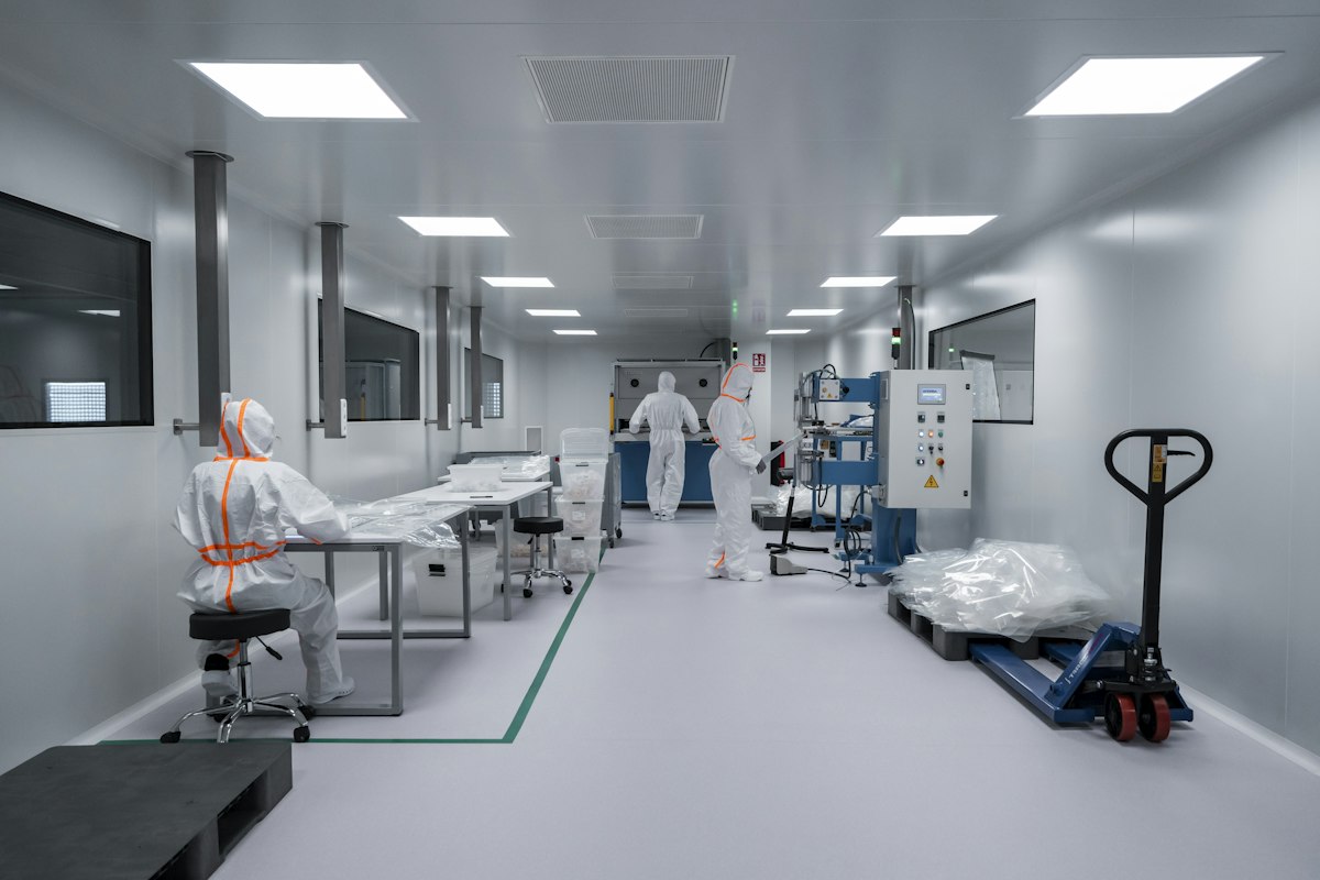 Wentylacja i klimatyzacja w strefie produkcyjnej cleanroom