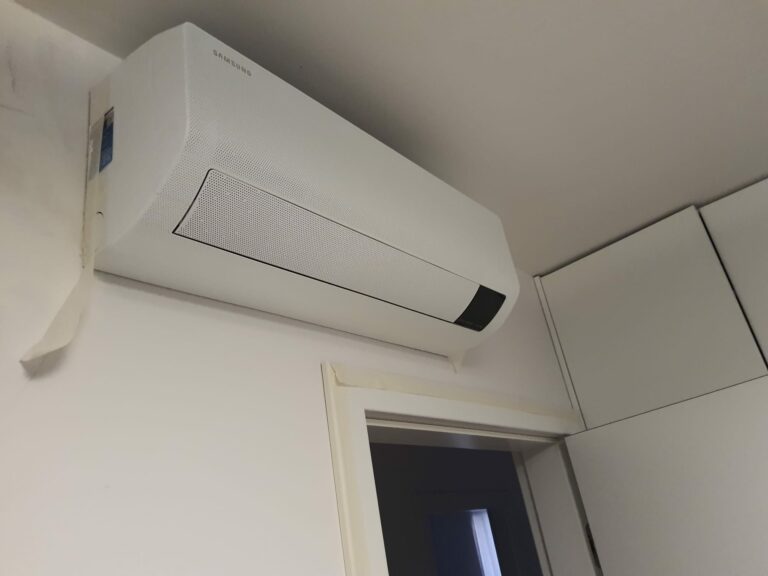 Jednostka ścienna Samsung WindFree – montaż klimatyzacji Santier